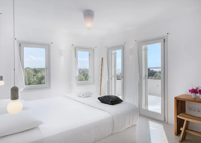 Seven Santa Maria Hotel